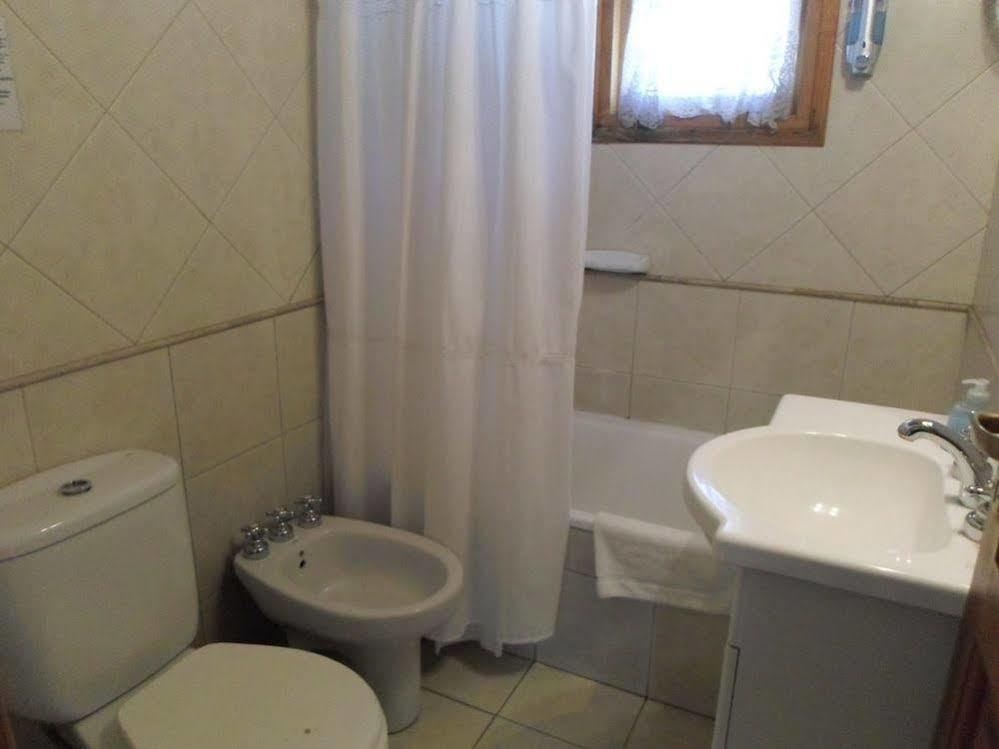 Apart Hotel My Friends Сан-Мартин-де-лос-Андес Экстерьер фото