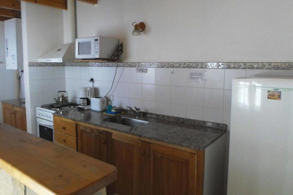 Apart Hotel My Friends Сан-Мартин-де-лос-Андес Экстерьер фото