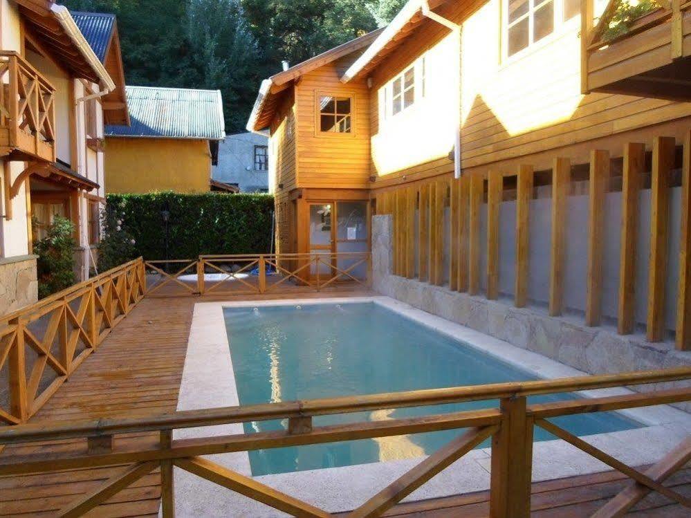 Apart Hotel My Friends Сан-Мартин-де-лос-Андес Экстерьер фото